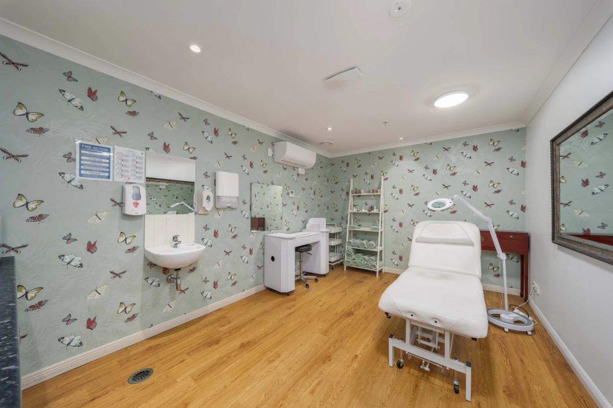 ryman-diana-isaac-retirement-village-care-home-6543
