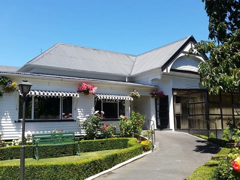 elms-court-rest-home-1
