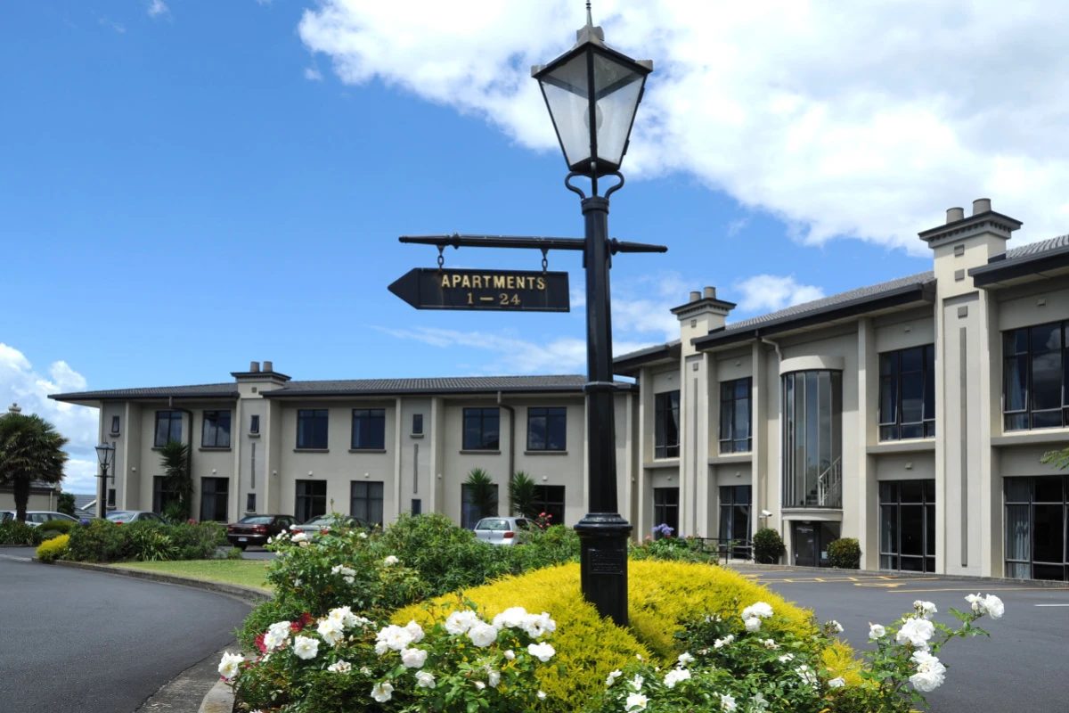 grace-joel-retirement-village-care-home-4957