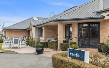 Holmwood Rest Home