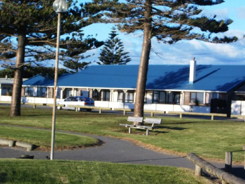 ocean-view-residential-care-1