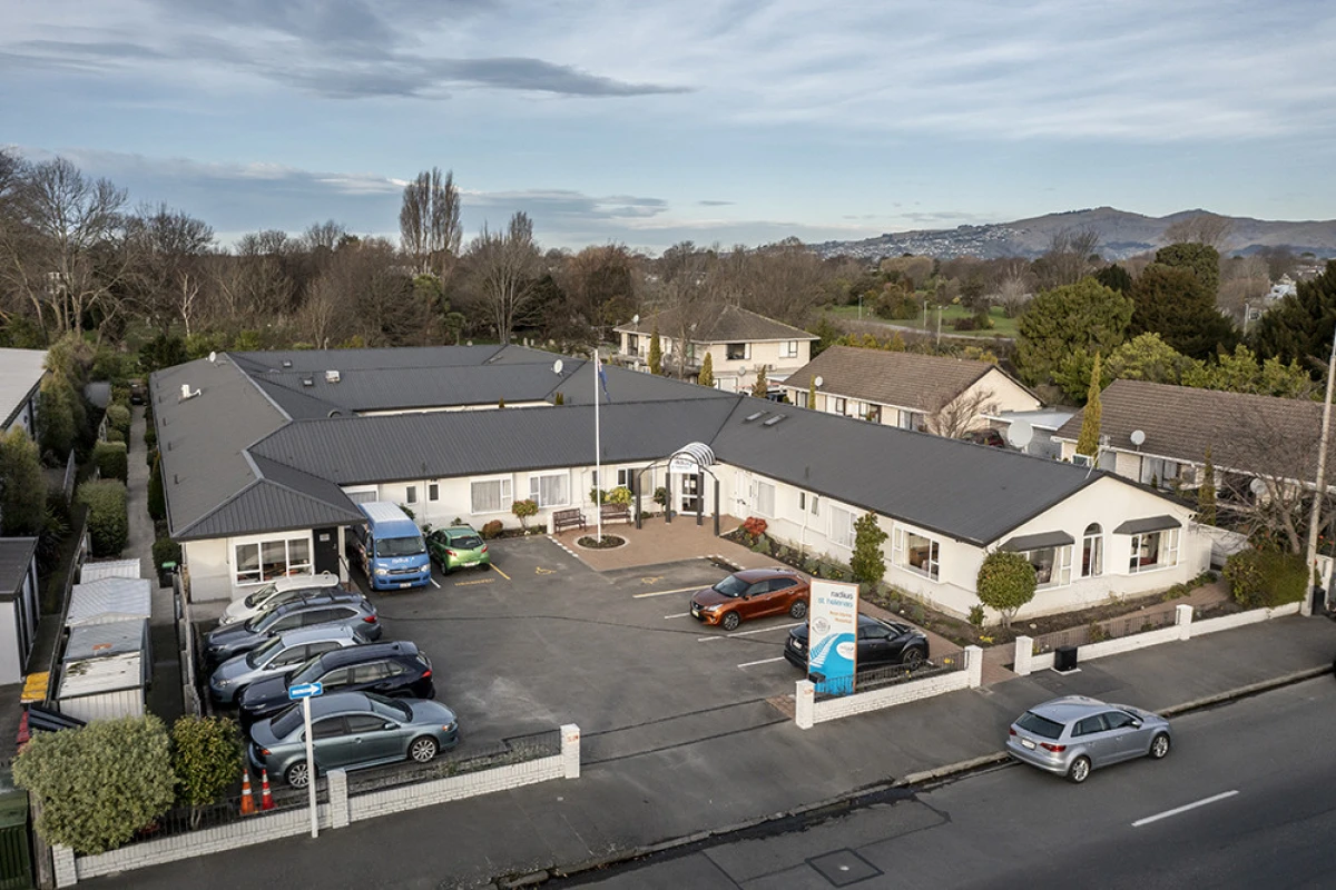 radius-st-helenas-6082