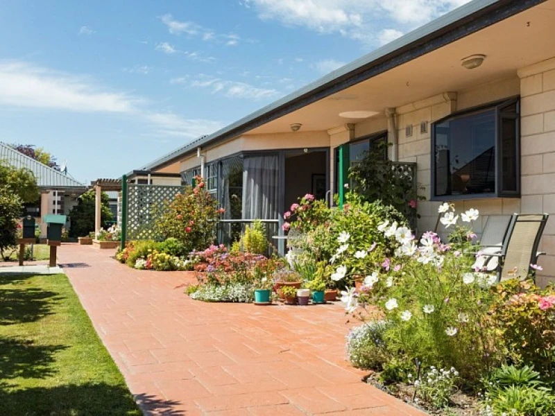 ultimate-care-bishop-selwyn-5258