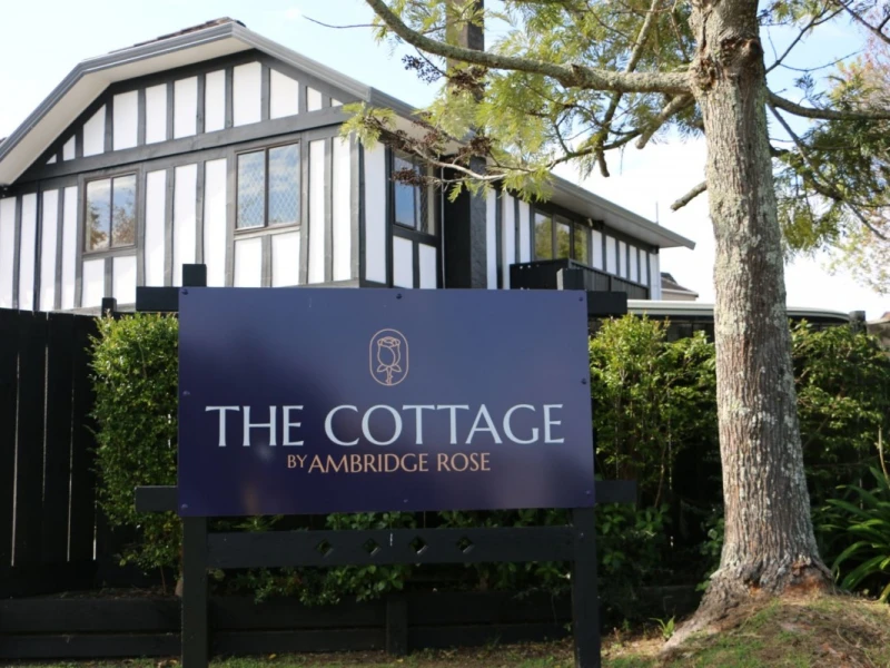ambridge-rose-cottage-1