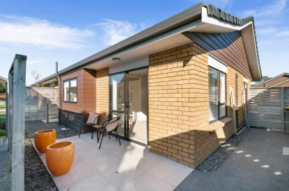 pakuranga-park-village-villas-2-bed-garage-conservatory-37409