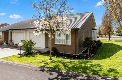 summerset-down-the-lane-hamilton-two-bedroom-villa-18200