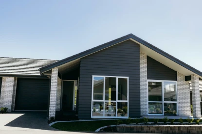karaka-pines-waihi-beach-two-bedroom-single-garage-45079