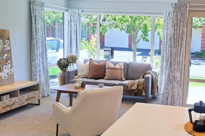 jane-mander-retirement-village-warm-and-wonderful-48281