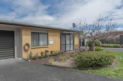 edgewater-village-metlifecare-sunny-north-facing-corner-villa-54911