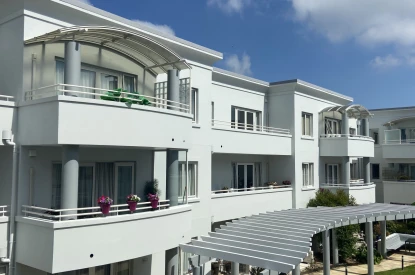 the-avenues-metlifecare-top-floor-2-bedroom-apartment-available-51974