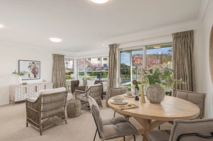 ryman-diana-isaac-retirement-village-sun-on-the-patio-55137