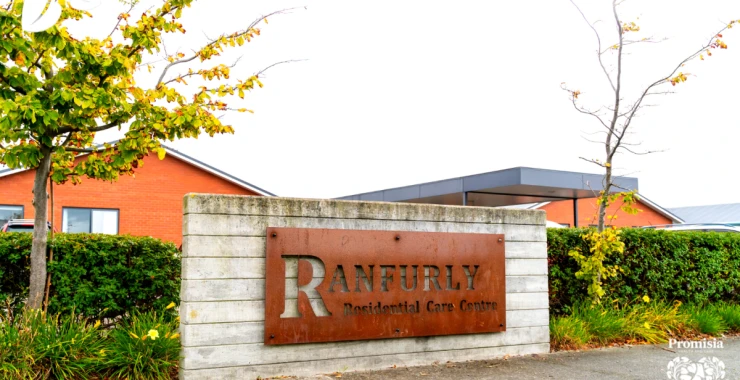 ranfurly-manor-room-892