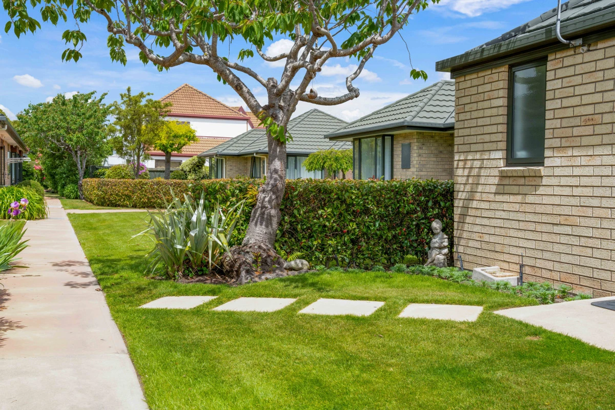 the-oaks-retirement-village-13709
