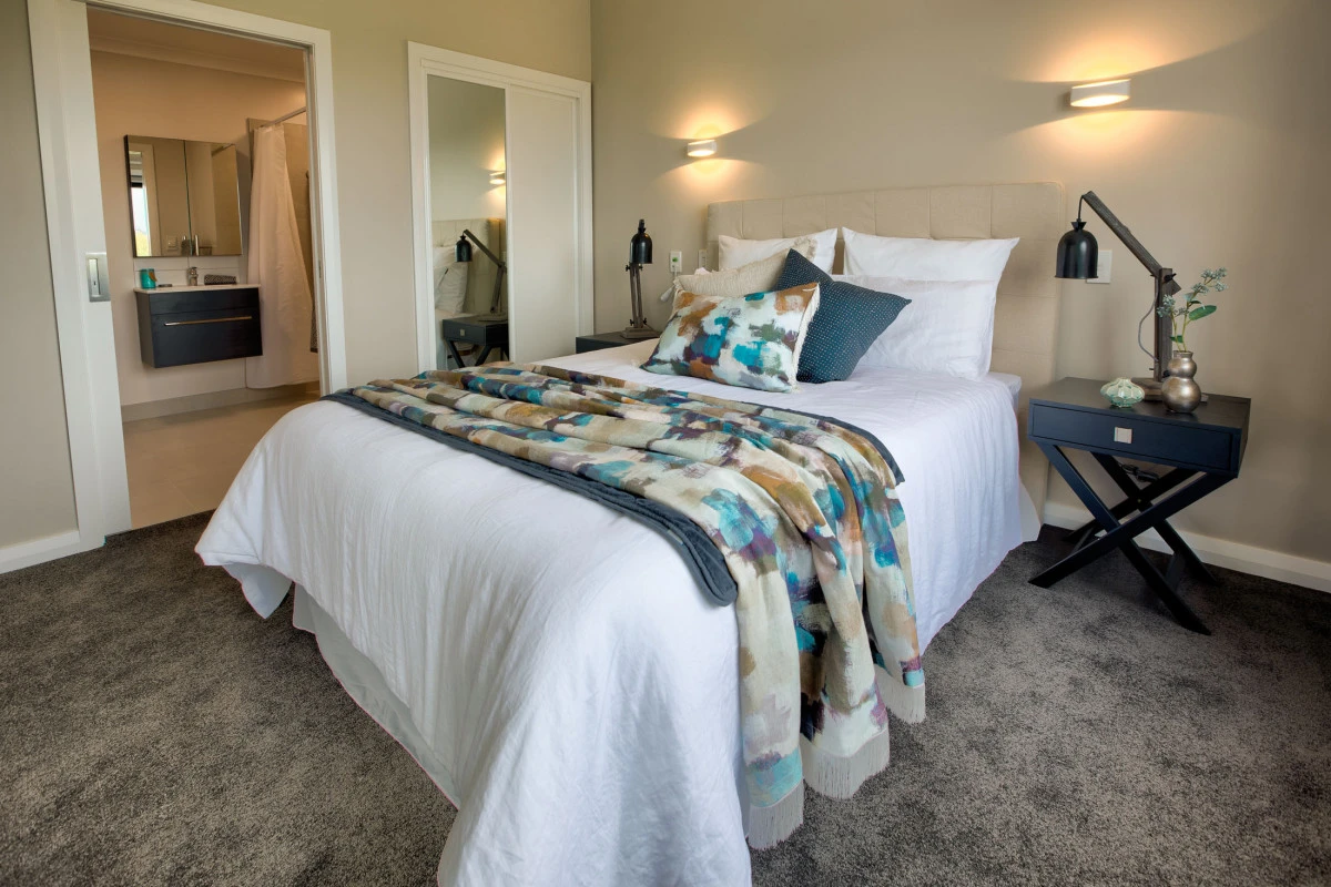 summerset-on-the-landing-7394