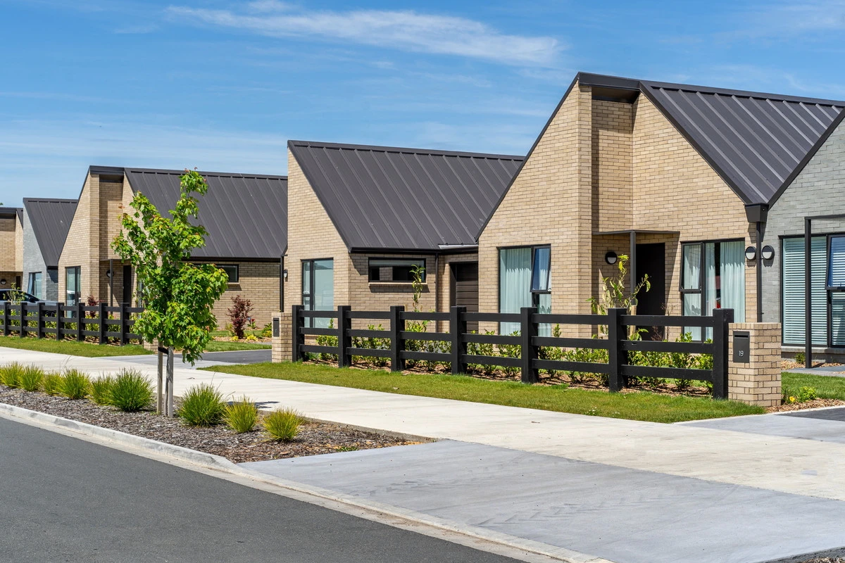 patrick-hogan-retirement-village-9429